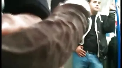 Kukold lásd a szex egy nő, aki elhízott, a családi kefélés szeretője a hálószobában