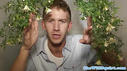 Csoportos szex egy fekete csaladi anal lány .