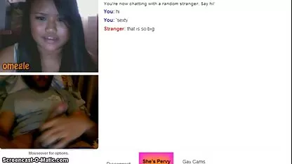 Szívek vékony szomszédokkal a dohányzás után a konyhában családi szex ingyen