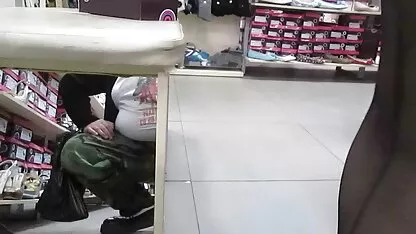 Anya-lánya családi szeksz megosztani egy szerető