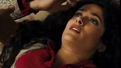 Éles görbék, iroda, harminc év az asztalon családi xex