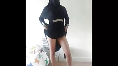 Kibaszott egy fekete srác a családi szeksz nappaliban