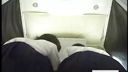 Kétségbeesett szerelmesek párosítás családi baszások az étkezőasztalon