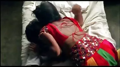 Szerető láb családi gruppen szex imádat