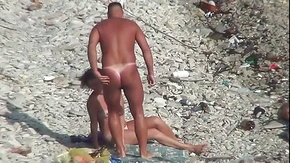 Masszázs egy szopást az ázsiai családi sexvideok nő vadász